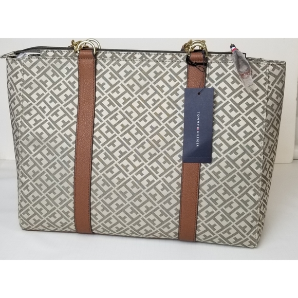 Tommy Hilfiger Signature Jacquard Tote Bag,  NWT - Picture 2 of 10